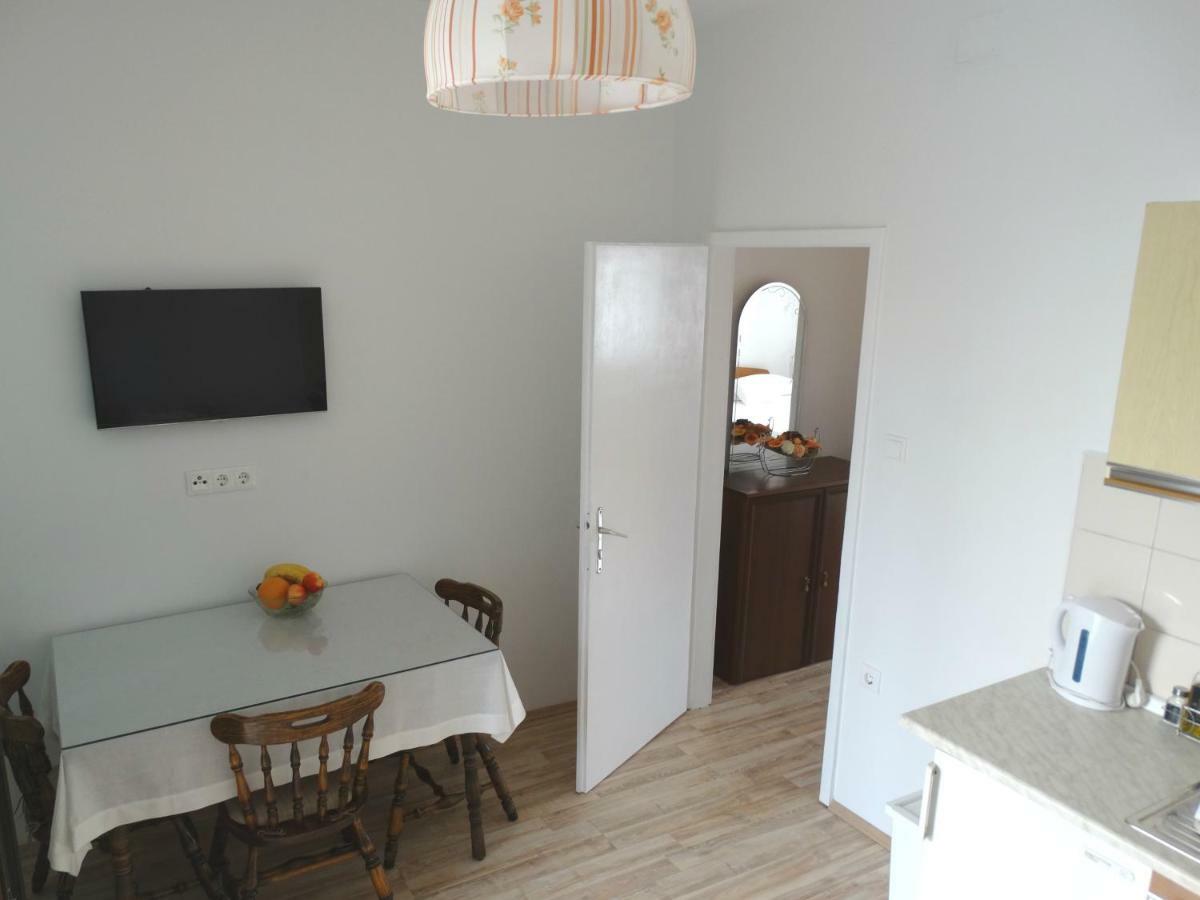 Kaštela Marina Apartments מראה חיצוני תמונה