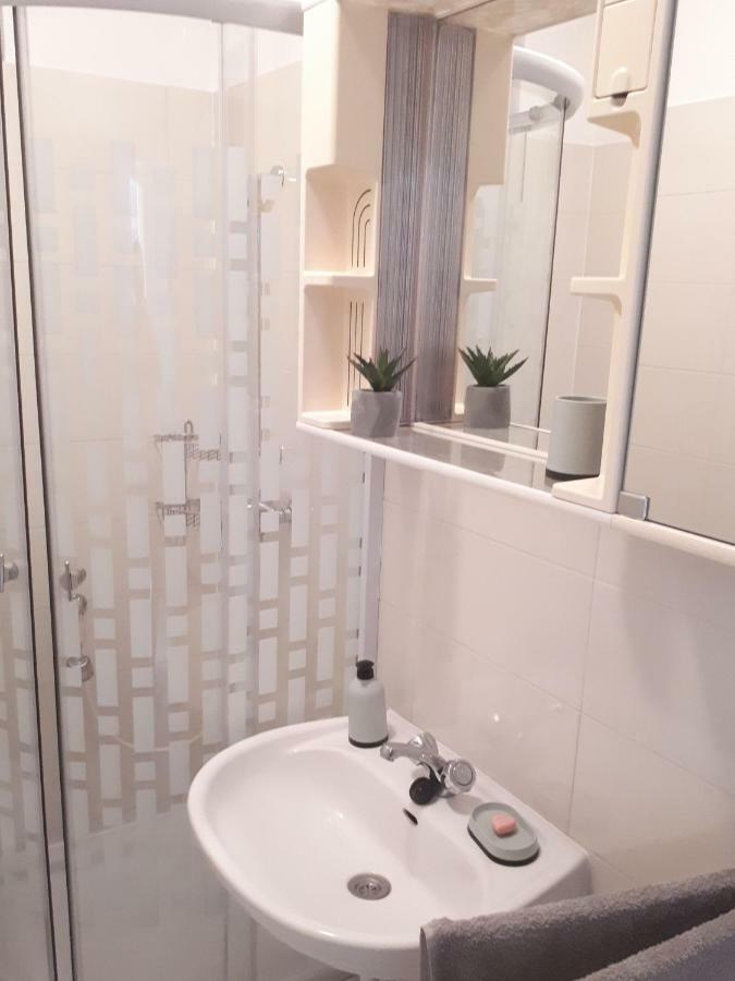 Kaštela Marina Apartments מראה חיצוני תמונה